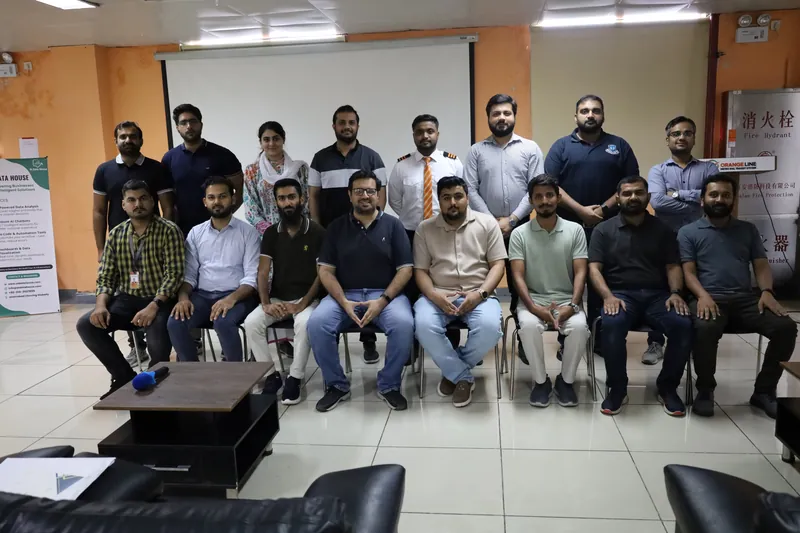 Group photo of staff and trainers after the session